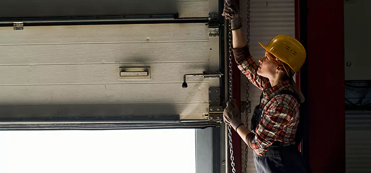 Addressing Common Garage Door Stoppage Issues in Pontiac, MI